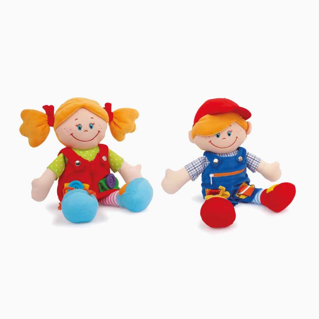 Anziehpuppe Massimo – Lernpuppe mit Knöpfen, Reißverschluss und Klett