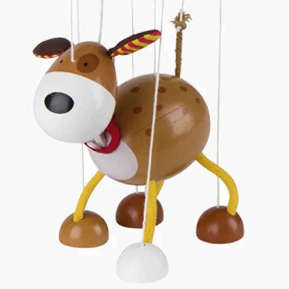 Marionette Hund – Detailansicht: Fädenführung und Figur im Spiel