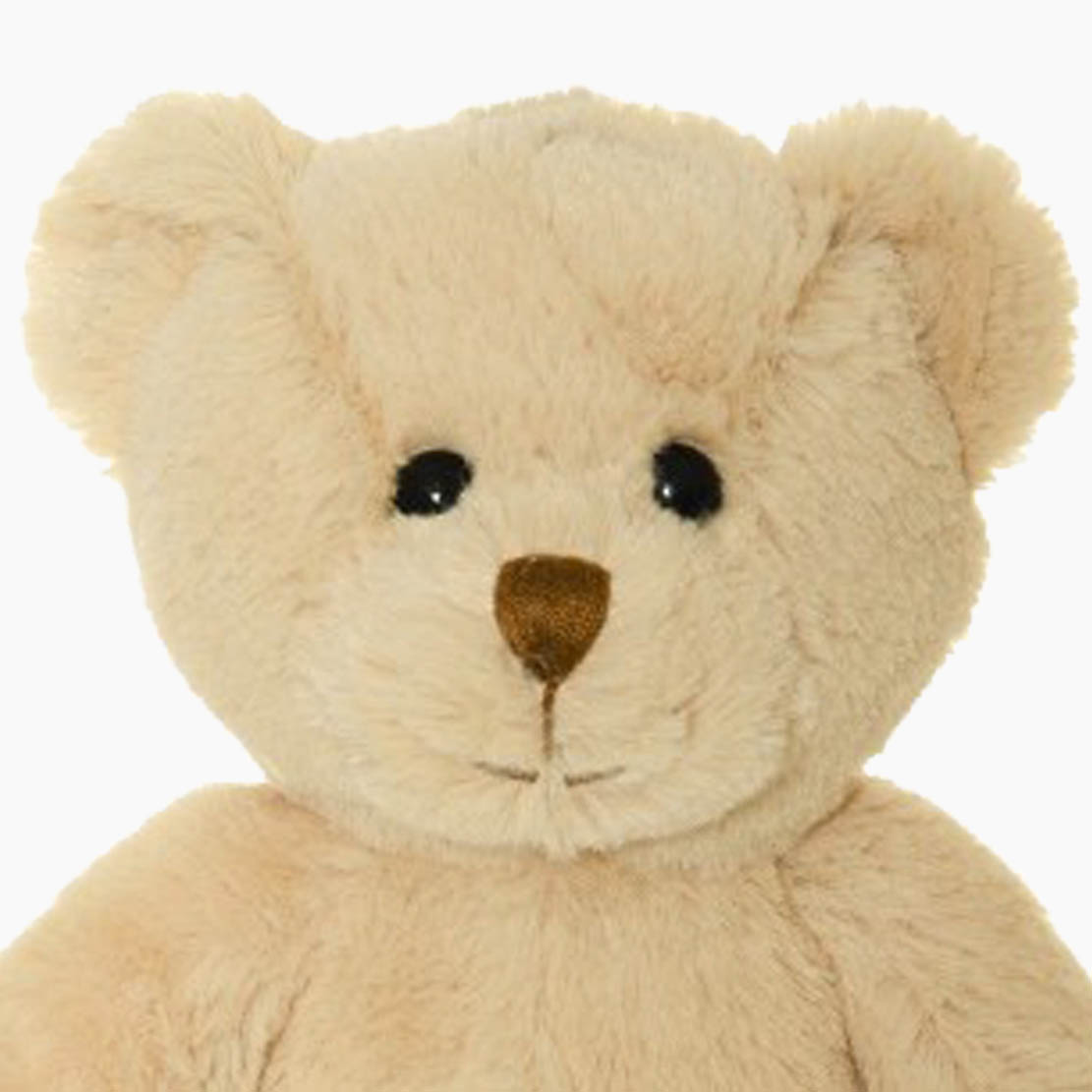 Spielszene: Teddy Love beige – Einschlafbegleiter im Kinderbett