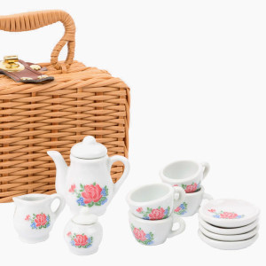 Porzellan-Kaffeeservice im Koffer