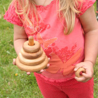 Stapelturm aus Eschenholz Ringe 9,5 cm